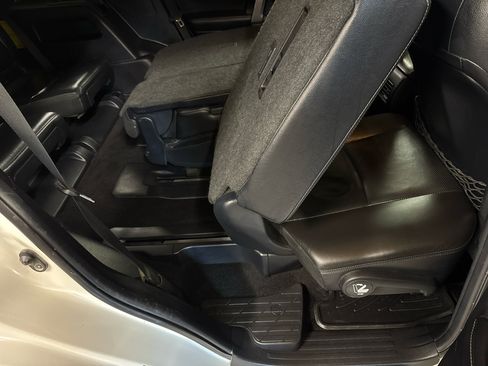 Used 2014 Toyota 4Runner Limited image 69