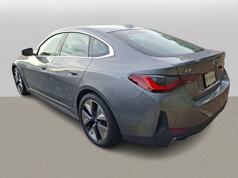 Used 2025 BMW i4 xDrive40i w/ Premium Package AWD/4WD image 5