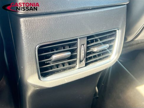 Used 2021 MAZDA CX-5 Touring image 35