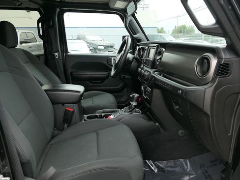 Used 2021 Jeep Wrangler Unlimited Sport AWD/4WD image 26