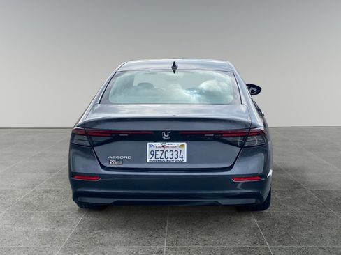 Used 2023 Honda Accord EX image 4