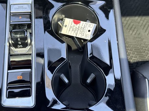 Used 2024 Volkswagen Atlas Cross Sport SEL Premium R-Line image 76