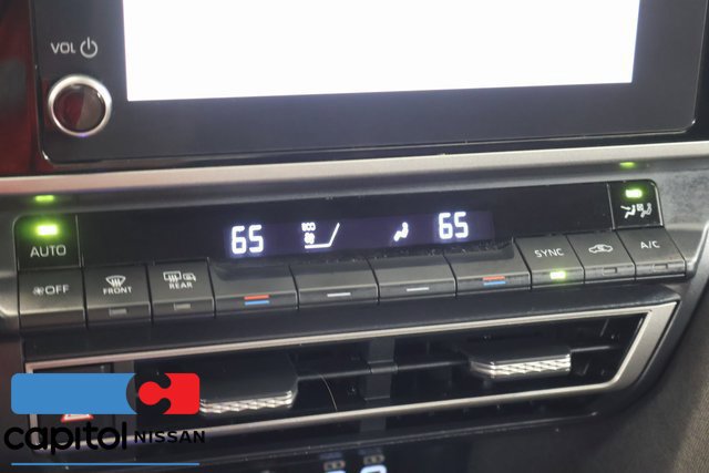 Used 2025 Toyota Camry LE FWD image 19