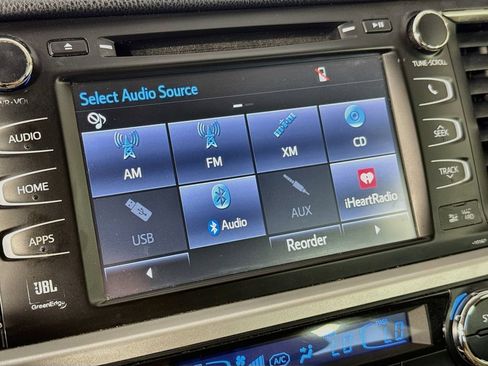 Used 2016 Toyota Highlander Limited FWD image 15