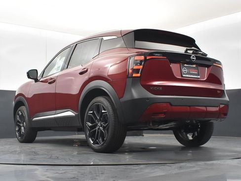 New 2025 Nissan Kicks SR image 41