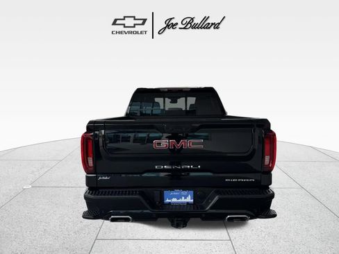 Used 2024 GMC Sierra 1500 Denali AWD/4WD image 8