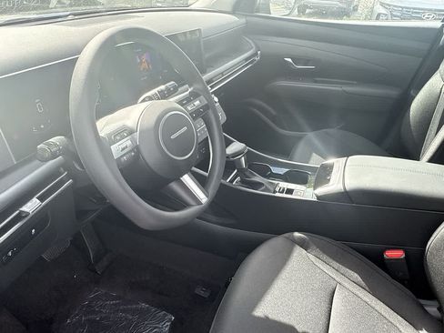 Used 2026 Hyundai Tucson SE FWD image 13