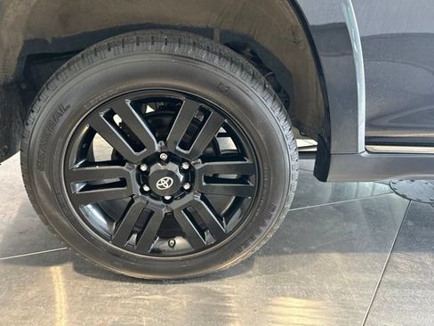 Used 2021 Toyota 4Runner Nightshade AWD/4WD image 21