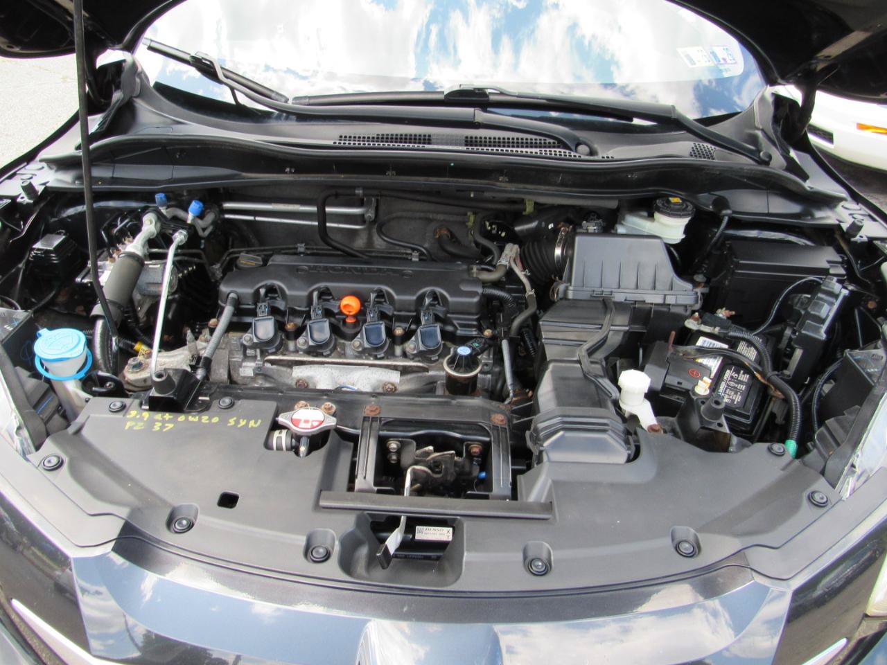 Used 2016 Honda HR-V EX image 15