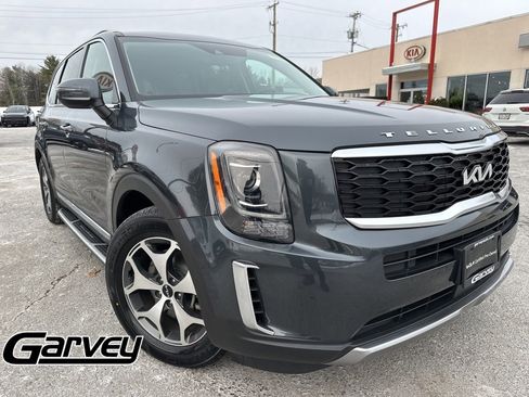 Certified 2022 Kia Telluride EX w/ Towing Package image 1