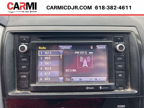 Used 2016 Toyota Sequoia SR5 AWD/4WD image 23