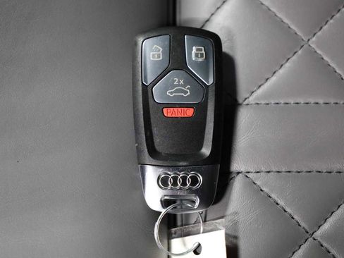 Used 2023 Audi SQ5 Premium Plus w/ Premium Plus Package image 48