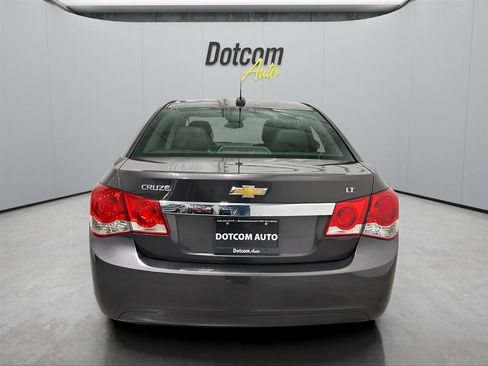 Used 2015 Chevrolet Cruze LT image 4