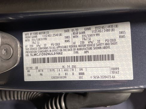 Used 2022 Lincoln Corsair AWD w/ Premium Package image 28