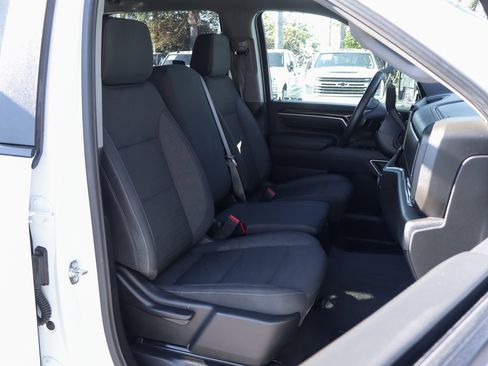 Used 2025 Chevrolet Silverado 3500 LT w/ Convenience Package image 45