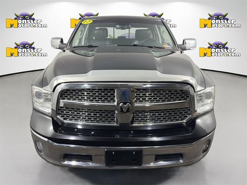 Used 2017 RAM 1500 Laramie w/ Convenience Group image 2