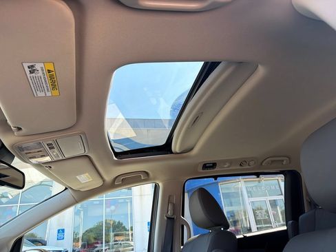 Used 2016 Honda Odyssey EX-L image 20
