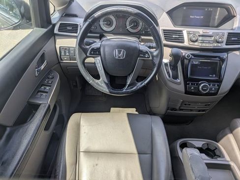 Used 2014 Honda Odyssey EX-L image 17