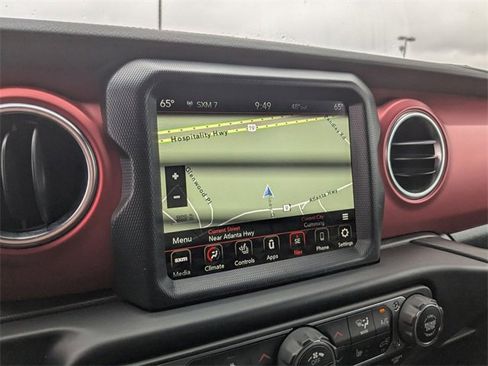 Used 2021 Jeep Wrangler Unlimited Rubicon w/ Xtreme Recon 35" Tire Package image 16