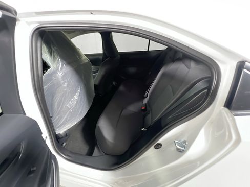 Used 2025 Toyota Corolla LE FWD image 29
