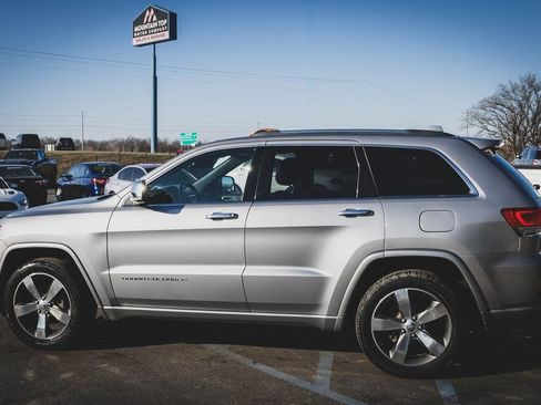 Used 2015 Jeep Grand Cherokee Overland image 27