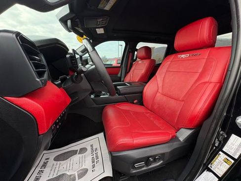 Used 2024 Toyota Tundra Limited image 29
