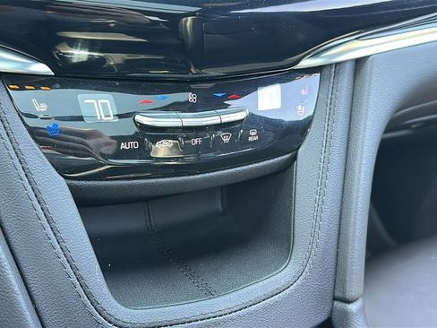 Used 2024 Cadillac XT6 Sport w/ Technology Package AWD/4WD image 24