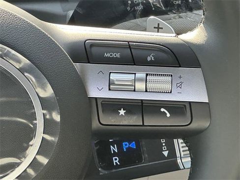 New 2025 Hyundai Tucson Limited image 25