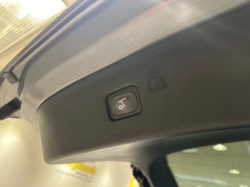 Used 2023 Ford Edge SEL w/ Convenience Package AWD/4WD image 18