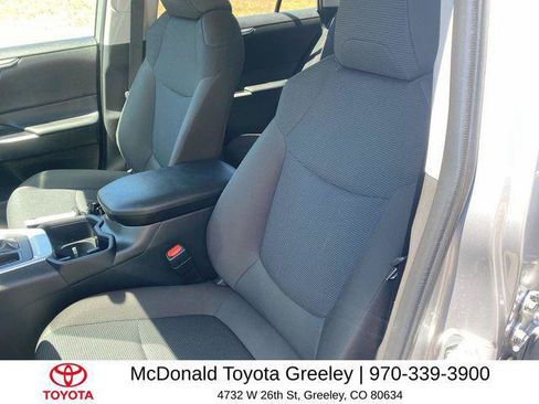 Certified 2025 Toyota RAV4 LE AWD/4WD image 11