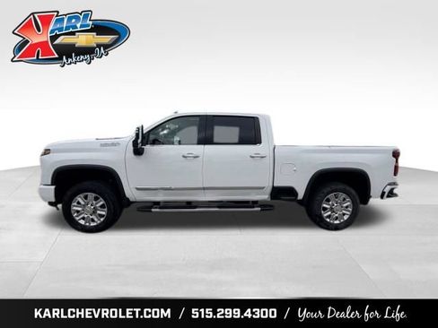 Certified 2024 Chevrolet Silverado 2500 High Country w/ High Country Premium Package AWD/4WD image 1