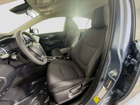 Used 2020 Toyota Corolla LE image 21