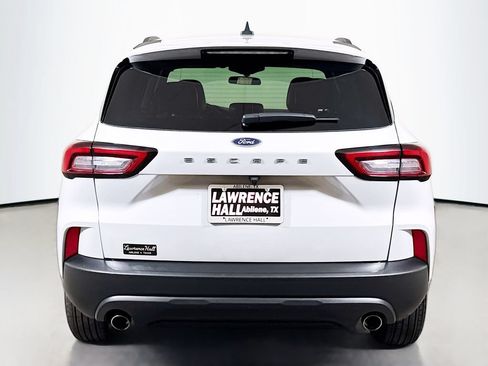 Used 2025 Ford Escape ST-Line FWD image 5