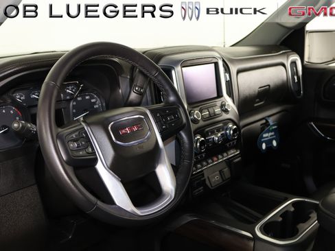 Certified 2022 GMC Sierra 1500 SLT w/ SLT Premium Plus Package image 14