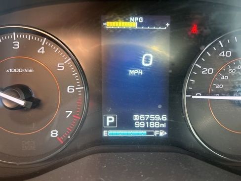 Used 2019 Subaru Crosstrek 2.0i Premium w/ Eyesight System image 11