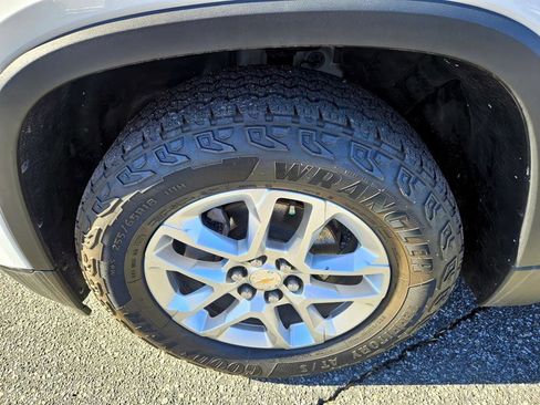 Used 2020 Chevrolet Traverse LS w/ LPO, Blackout Package image 19