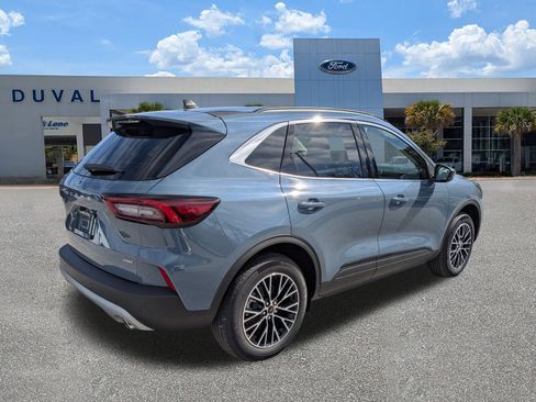 New 2026 Ford Escape BASE image 4