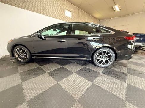 Used 2018 Hyundai Sonata Limited FWD image 13