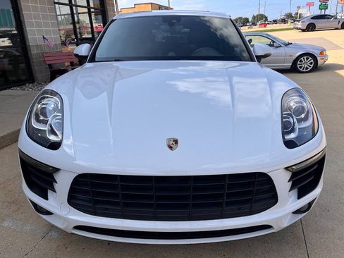 Used 2018 Porsche Macan w/ Premium Package Plus AWD/4WD image 7