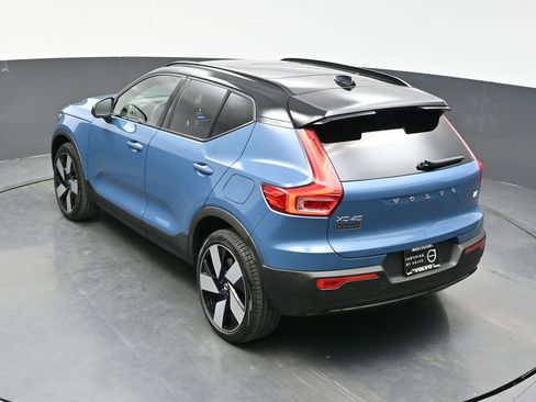 Used 2023 Volvo XC40 Recharge Ultimate AWD/4WD image 33