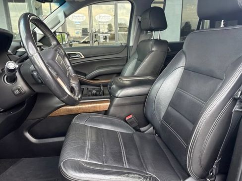 Used 2019 GMC Yukon Denali w/ Denali Ultimate Package AWD/4WD image 5