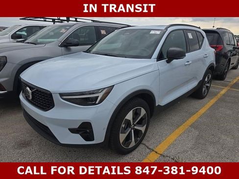Used 2026 Volvo XC40 B5 Plus AWD/4WD image 1