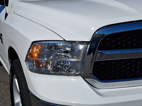 Used 2024 RAM 1500 Classic SLT AWD/4WD image 9