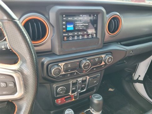 Used 2021 Jeep Gladiator Mojave image 25