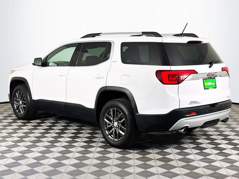 Used 2018 GMC Acadia SLT image 8