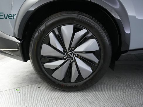 Used 2024 Nissan Ariya AWD image 22