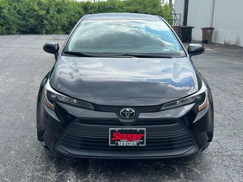 Used 2024 Toyota Corolla LE FWD image 11