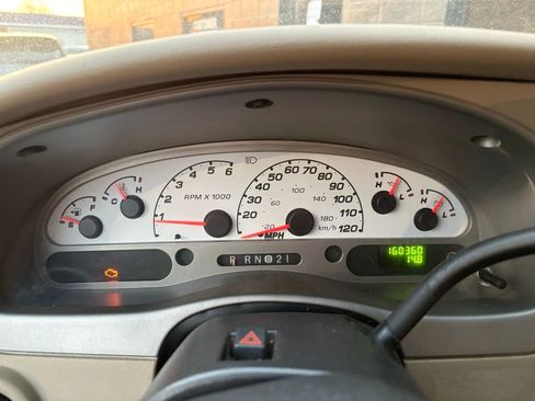 Used 2005 Ford Explorer Sport Trac XLS image 24