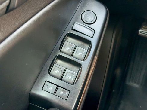 Used 2015 Chevrolet Tahoe 4WD image 23