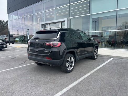 Used 2018 Jeep Compass Limited w/ Navigation Group image 3